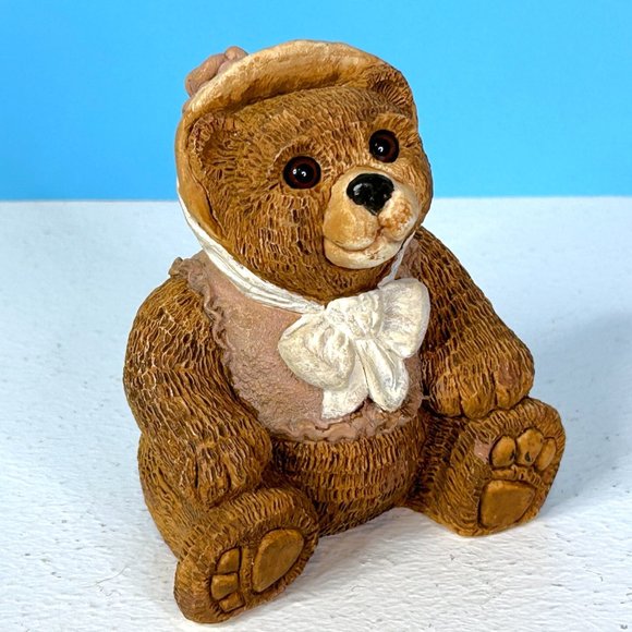 Beautifully Detailed Vintage 1987 United Design Stone Critters 4" Ms Teddy Bear - Picture 2 of 6